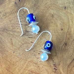 Pearl and Glass Silver Earrings